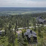Utsu 1 - Traditional Lapland *
