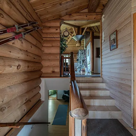 Utsu 1 - Traditional Lapland Lejlighed