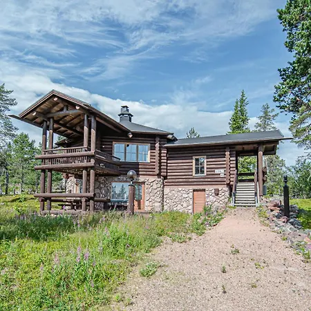 Utsu 1 - Traditional Lapland Levi