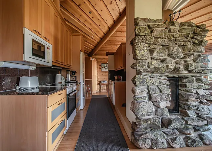 Utsu 1 - Traditional Lapland - Ski-in Ski-out By Aavalevi Apartament Levi