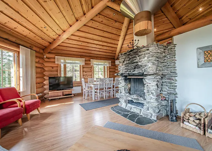 Utsu 1 - Traditional Lapland - Ski-in Ski-out By Aavalevi Levi