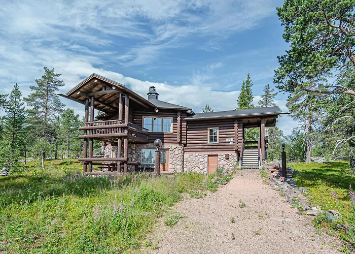 Utsu 1 - Traditional Lapland - Ski-in Ski-out By Aavalevi Levi